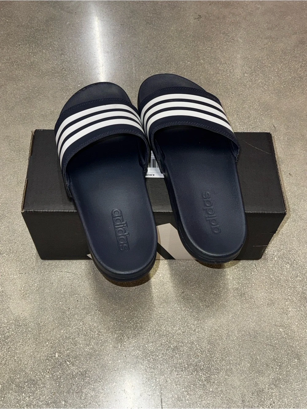 ADIDAS Adilette Comfort Unisex NAVY White Stripe Slides Mens 11 Womens 12 NIB